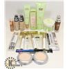Image 1 : LOT OF ASSORTED BEAUTY PRODUCT