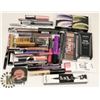 Image 1 : LOT OF ASSORTED BEAUTY PRODUCT
