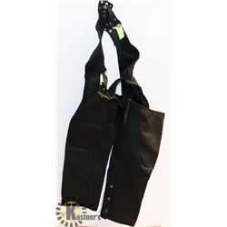 CRUISER BY SOFARI BIKER LEATHER CHAPS.