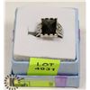 Image 1 : .925 SILVER RING WITH BLACK STONE.