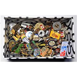 1)  LOT OF 140 LAPEL PINS
