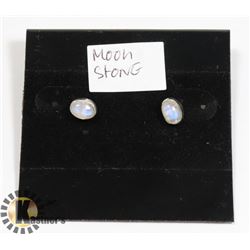 #51-MOON STONE STUD EARRINGS