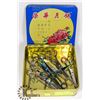 Image 1 : GROOMER'S TOOLS IN MOONCAKE TIN
