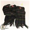 Image 1 : LOT OF 3 SCARFS.