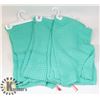 Image 1 : LOT OF 3 SCARFS.