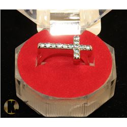 #65-BLUE TOPAZ RING SIZE 7 (CROSS)
