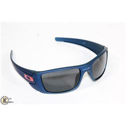 AUTHENTIC BLUE OAKLEY SUNGLASSES