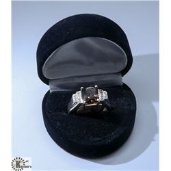 .925 SILVER RING WITH TOPAZ GEMSTONE -