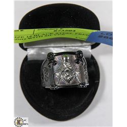 SIZE 14 BLACK STEEL FREE MASONS RING WITH SILVER