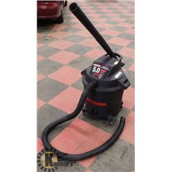 CRAFTSMAN WET/ DRY VACUUM 5.0 HORSE POWER 13 GAL /