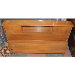 VINTAGE WOOD DOUBLE BED INCL HEADBOARD, FOOTBOARD,