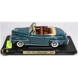 1948 FORD CONVERTIBLE 1:18 SCALE DIE CAST CAR.
