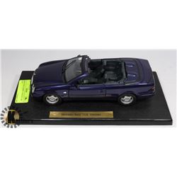 MERCEDES CABRIO 1:18 SCALE DIE CAST.