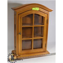 SMALL LIGHT WOOD CURIO CABINET, 15"X6"X20.5".