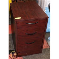 WOOD 3 DRAWER BEDROOM DRESSER, 16"X20"X25.5".