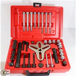 MAC TOOLS DELUXE BOLT GRIP SET/ STEERING WHEEL