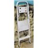 Image 1 : ALUMINUM PAINTERS LADDER