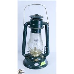DIETZ "THE ORIGINAL" MODEL 80 KEROSENE LANTERN