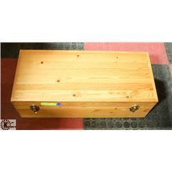 WOODEN TOOL BOX 23" LONG X 10" WIDE X 7" TALL