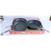 Image 1 : 3 HERITAGE THE ROCK FRYING PANS, 12", 12" & 10".