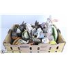 Image 1 : FLAT OF BUNNY ORNAMENTS & FIGURES