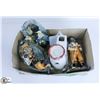 Image 1 : BOX W/ ATLANTIC FISHERMEN FIGURINES INCL CLOCK