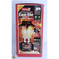 VINTAGE "COLEMAN" LANTERN EASI-LITE