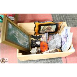 PINE BOX FILLED WITH VARIOUS NATIVE ART ITEMS,