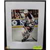 Image 1 : WAYNE GRETZKY 8 X 10" PHOTO