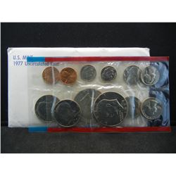 1977 US Mint P&D Uncirculated Coin Set - Eisenhower $'s
