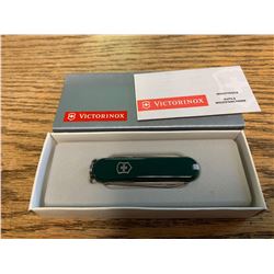 NEW Victorinoxclassic SD Green Pocket knife