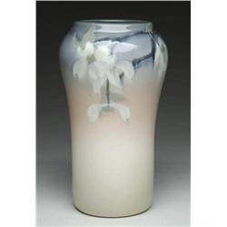 ROOKWOOD VASE