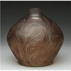 LALIQUE PLUMES VASE