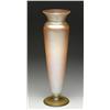 Image 1 : ORANGE IRIDESCENT VASE