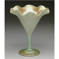 QUEZAL FLOWER FORM VASE