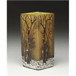 DAUM NANCY WINTER SCENE CAMEO VASE