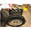 Image 1 : BANDING CART W/TOOLS & BANDING