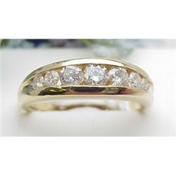 Mans 14kt yellow gold seven stone diam