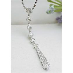18kt white gold diamond pendant .48Ctw