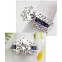 Ladys 14kt white gold ring with a 4.02
