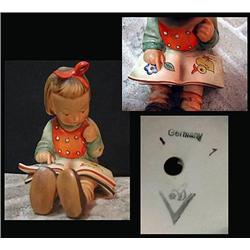 Hummel  8 Bookworm TMK2  slight glaze
