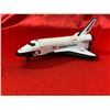 Image 2 : NASA Discovery Die Cast Space Shuttle