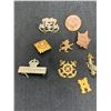 Image 1 : Lot Of Canadian British WWI and WWII Badges