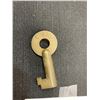 Image 2 : Vintage Canadian National Railroad Key