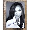 Image 1 : Signed Tyra Banks - Photo