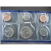 Image 9 : 1992 & 1993 United States Mint 10-Coin Mint Sets With Original Government Packaging.