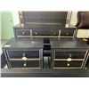 Image 2 : 7 PCS BLACK AND LEATHER MODERN BEDROOM SUIT INCLUDING ; HEADBOARD, FOOTBOARD, SIDERAILS, 9 DRAWER