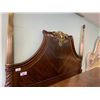 Image 2 : 7 PCS IMPERIAL COURT RADIANT CHESTNUT 4 POST KING SIZE BEDROOM SUIT INCLUDING ; HEADBOARD,