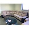 Image 1 : STEIN WORLD BOULEVARD S. 6 PCS GREY MICROFIBER & LEATHER POWERED RECLINING SECTIONAL SOFA