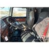 Image 8 : 2005 PETERBILT 379 T/A SLEEPER TRUCK TRACTOR